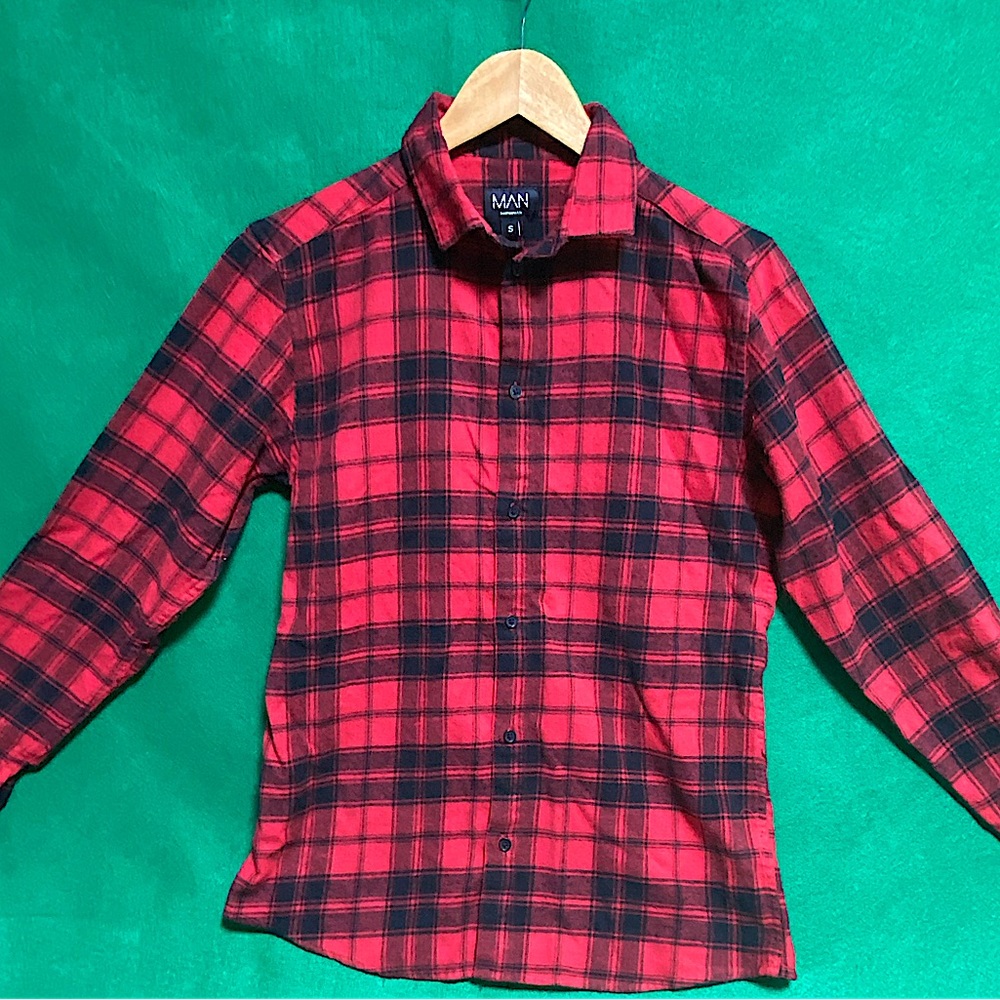 BooHoo Man Buffalo Red Plaid button up shirt